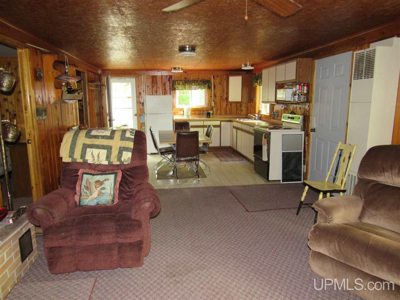 10645 Government Road, Unit 11 Manistique, MI 49854 - Photo 24 of 26 Gallery Image 24