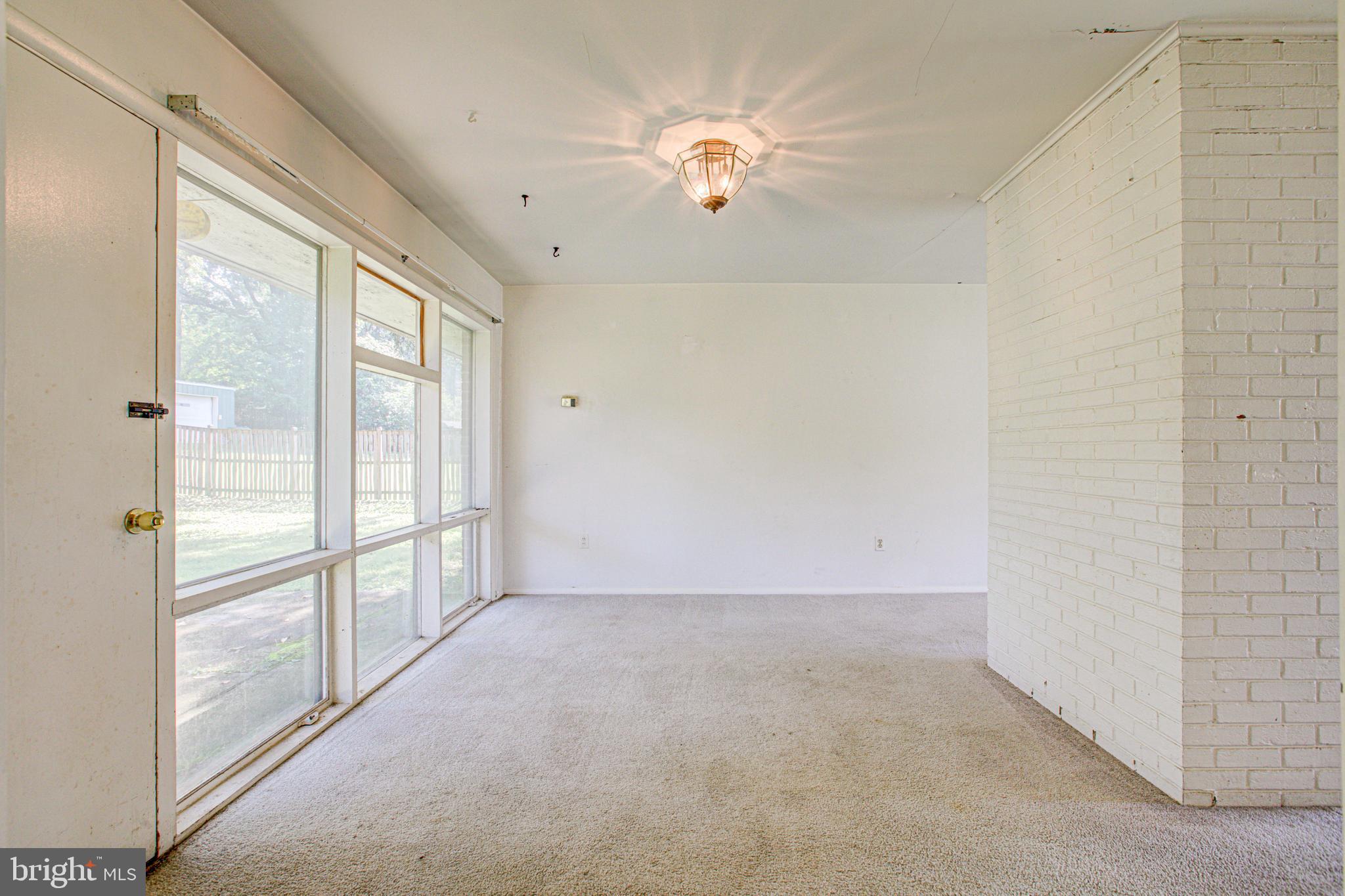 7420 Axton Street Springfield, VA 22151 - Photo 11 of 46