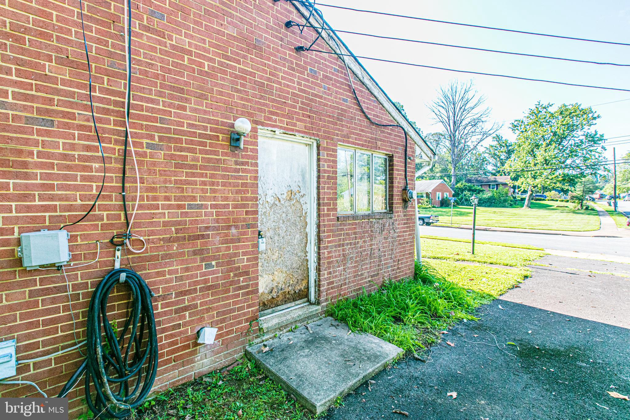 7420 Axton Street Springfield, VA 22151 - Photo 45 of 46