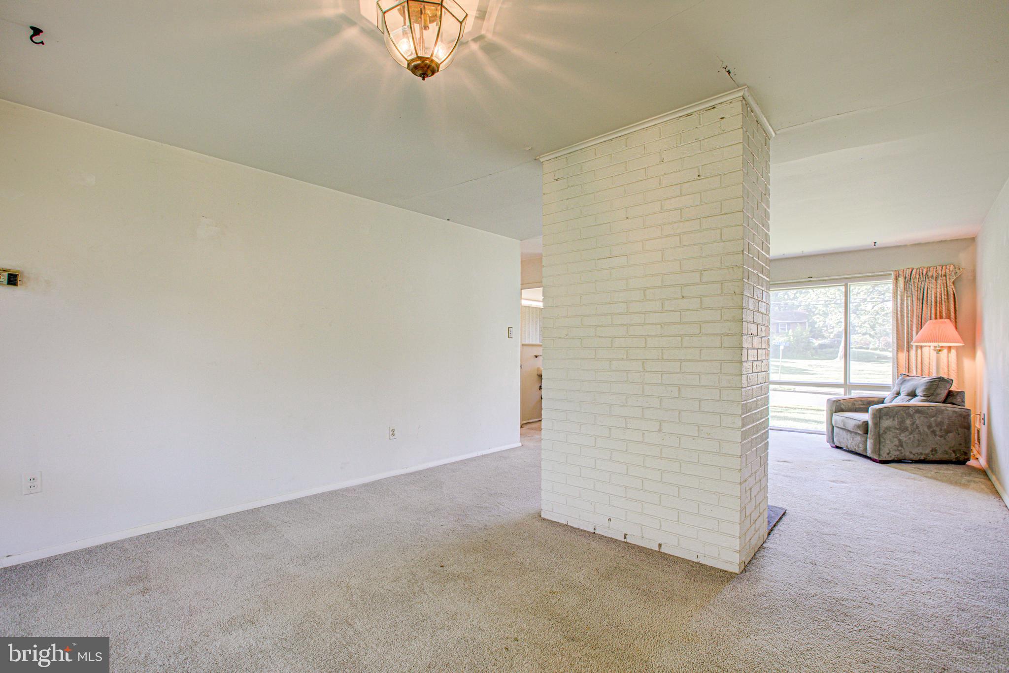 7420 Axton Street Springfield, VA 22151 - Photo 9 of 46