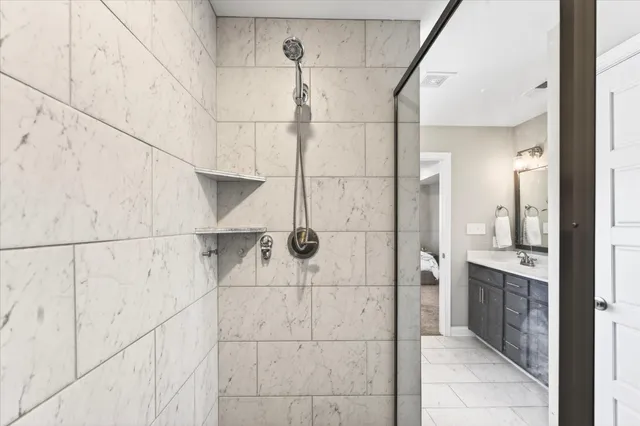 $374,000 | 3074 Ft Sumter Drive, Clarksville, TN 37042