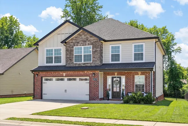 $384,000 | 3074 Ft Sumter Drive, Clarksville, TN 37042