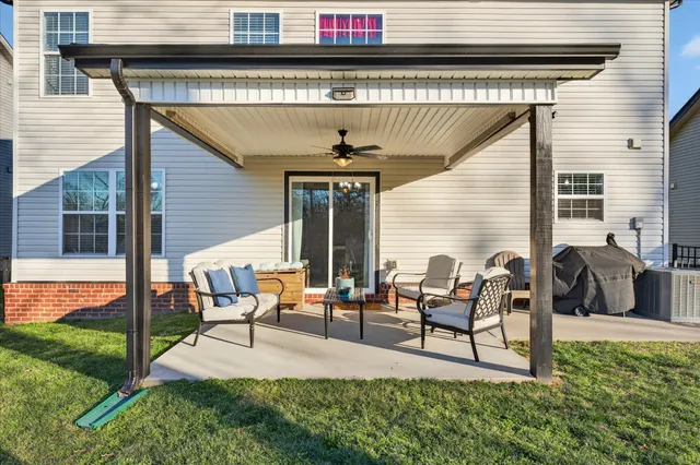 $384,000 | 3074 Ft Sumter Drive, Clarksville, TN 37042