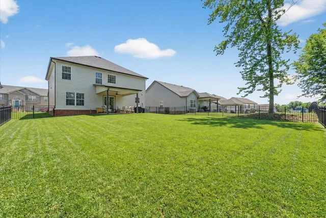 $384,000 | 3074 Ft Sumter Drive, Clarksville, TN 37042