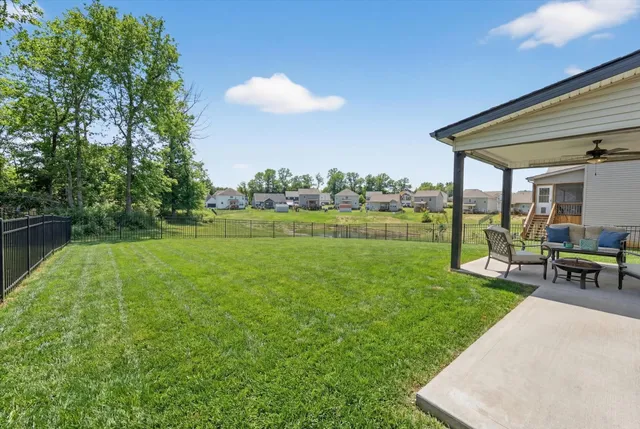 $374,000 | 3074 Ft Sumter Drive, Clarksville, TN 37042