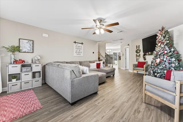 $384,000 | 3074 Ft Sumter Drive, Clarksville, TN 37042