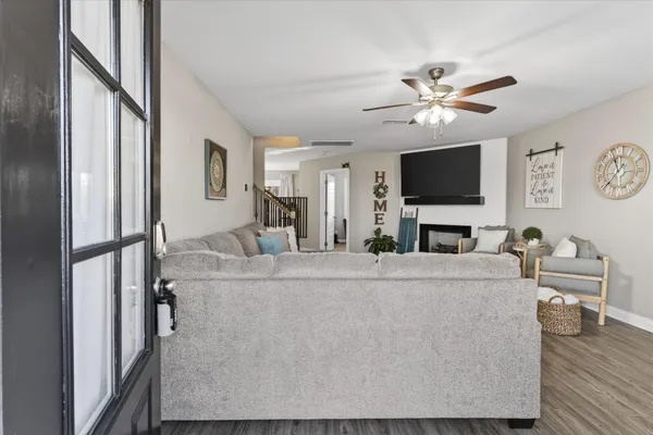 $374,000 | 3074 Ft Sumter Drive, Clarksville, TN 37042