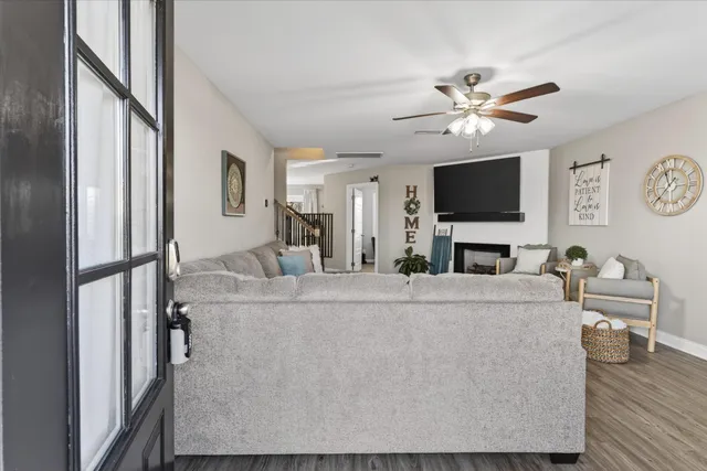 $374,000 | 3074 Ft Sumter Drive, Clarksville, TN 37042