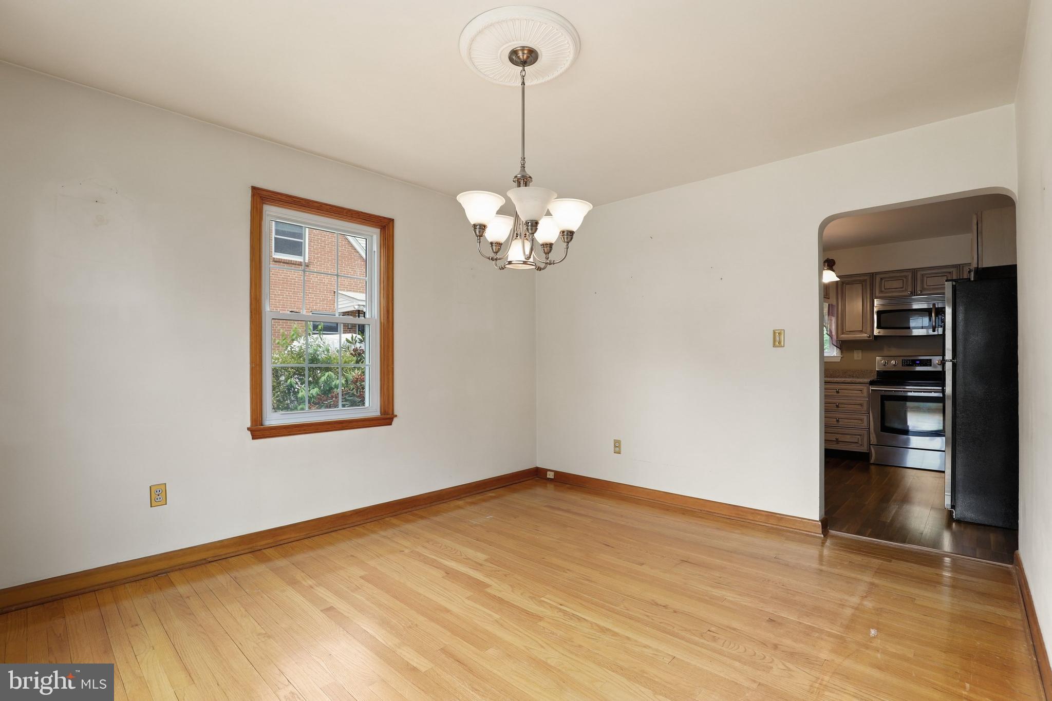 9119 Naygall Road Baltimore, MD 21234 - Photo 8 of 31 Gallery Image 8