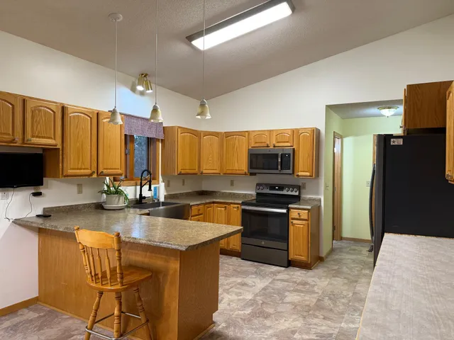 $380,000 | 2858 Miller Road Southwest, Bemidji, MN 56601