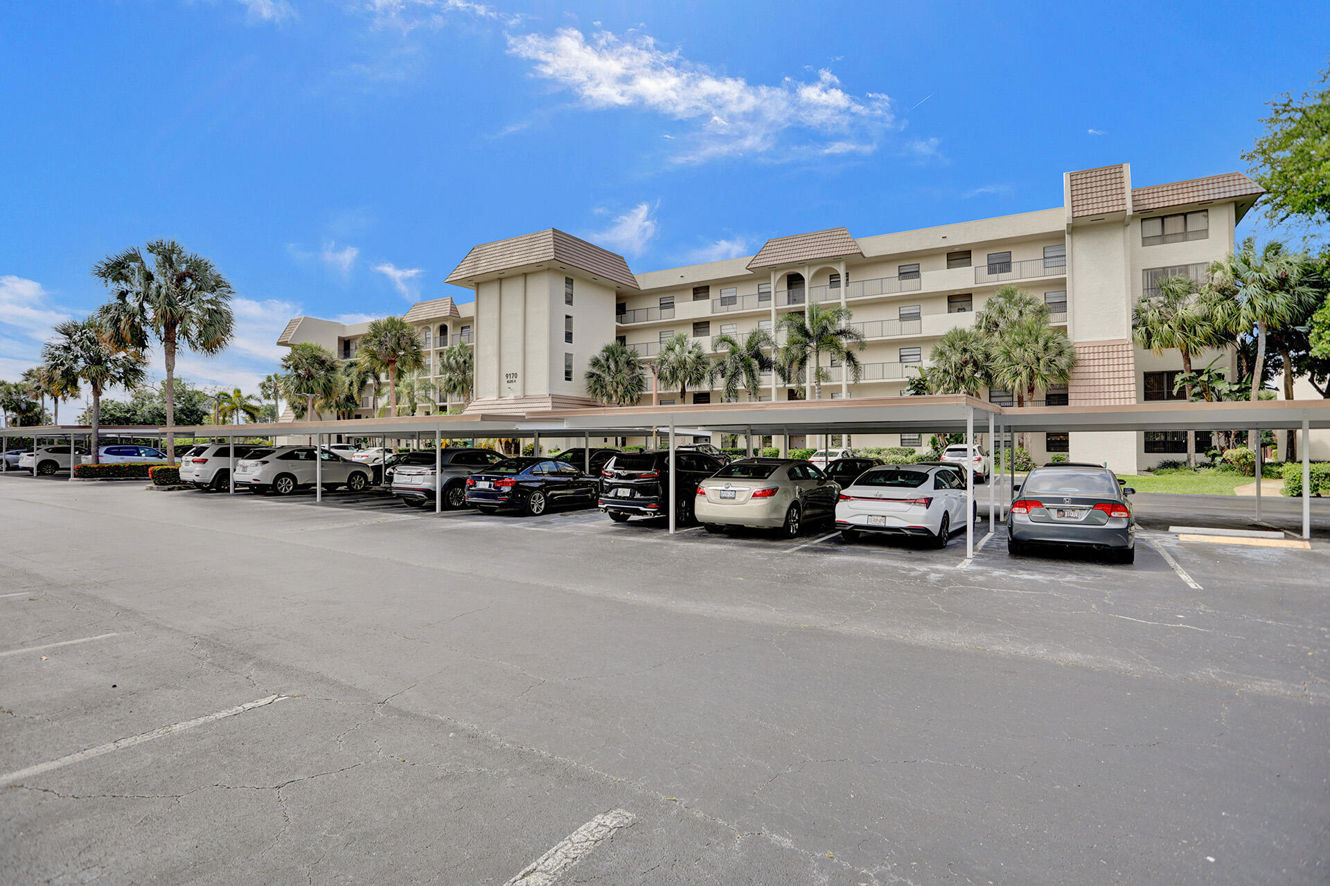 9170 Southwest 14th Street, Unit 4208 Boca Raton, FL 33428 - Photo 28 of 37 2704E10A-E61C-4E09-8663-8B7E63F21249