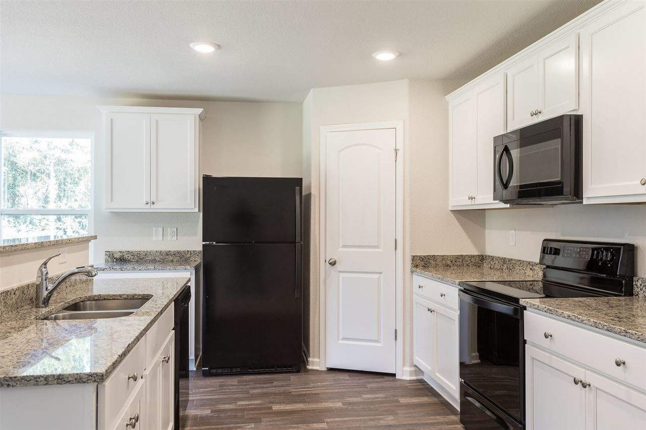 356 Rustling Way Zebulon, NC 27597 - Photo 5 of 15 Photo 5