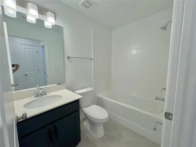 $2,600 | 15056 Windflower Alley, Winter Garden, FL 34787