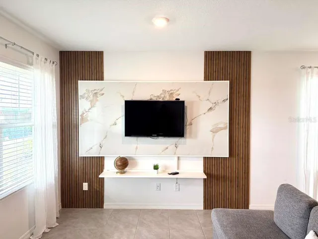 $2,600 | 15056 Windflower Alley, Winter Garden, FL 34787