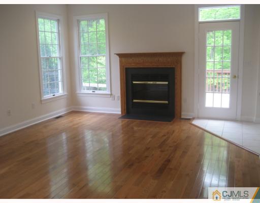 46 Cummings Road Monmouth Junction, NJ 08852 - Photo 4 of 10 Gallery Image 4