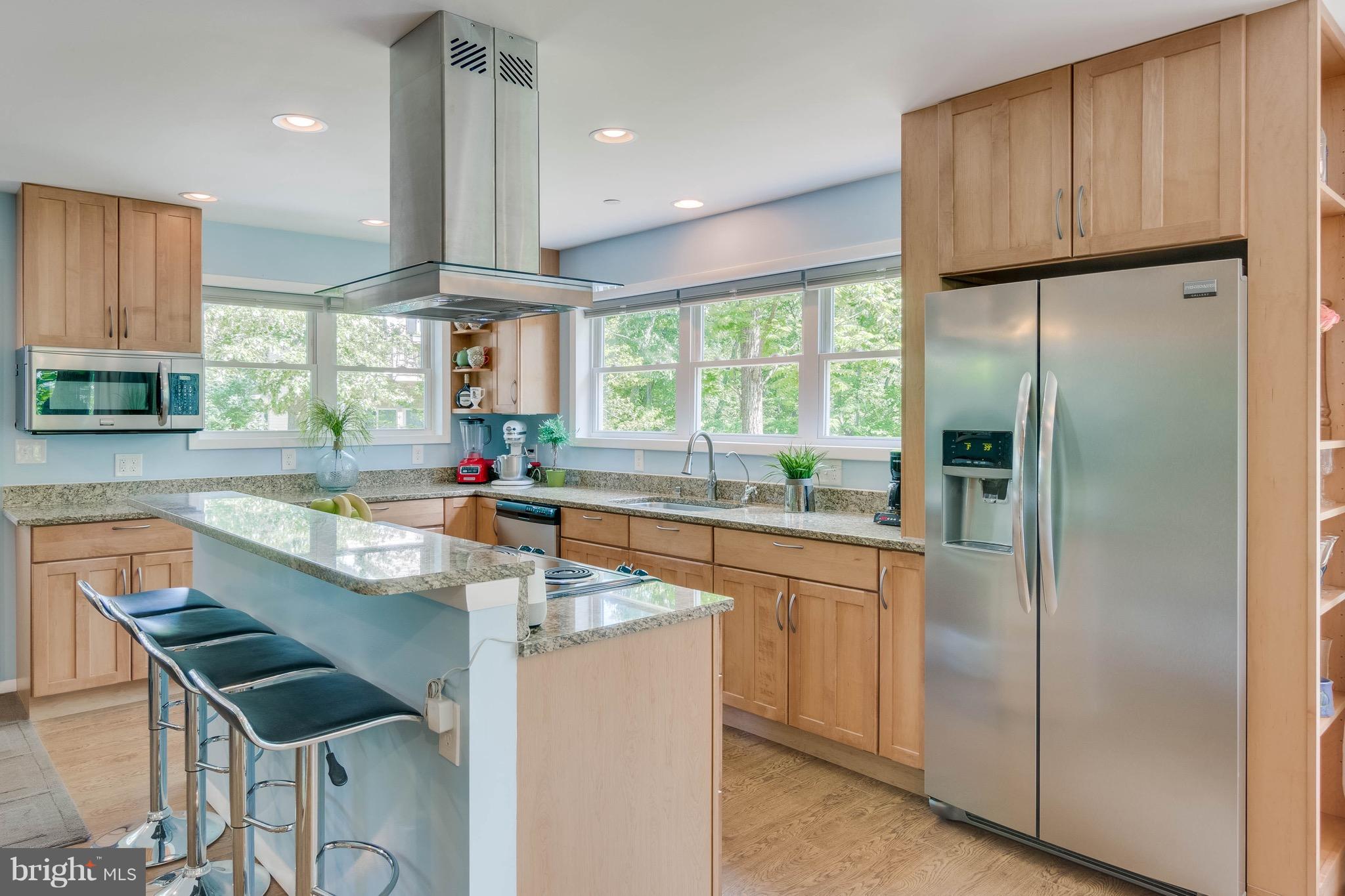 801 Swift Road Pasadena, MD 21122 - Photo 4 of 30 Gourmet Kitchen