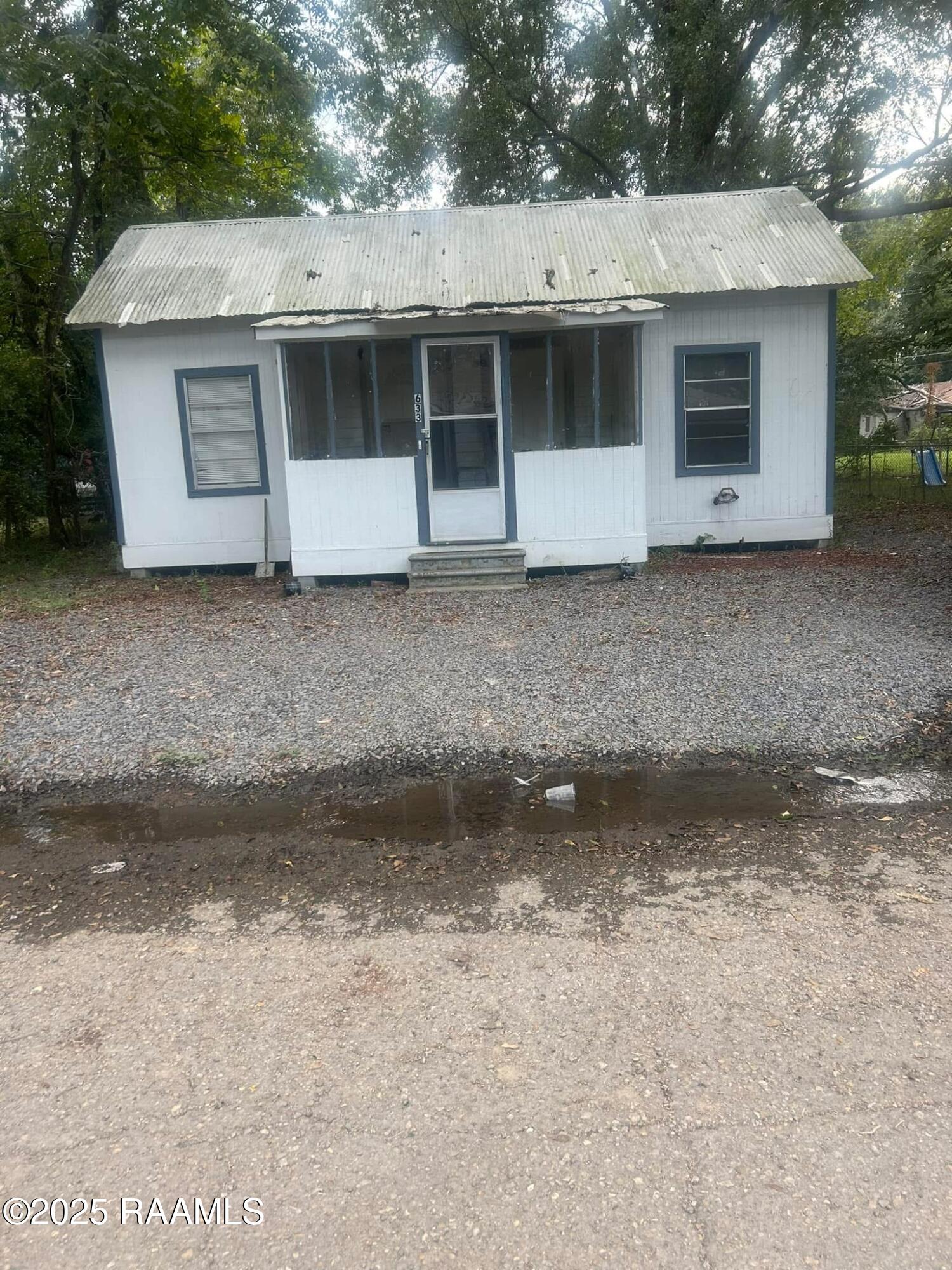 633 Halphen Street Opelousas, LA 70570 - Photo 1 of 8 Front