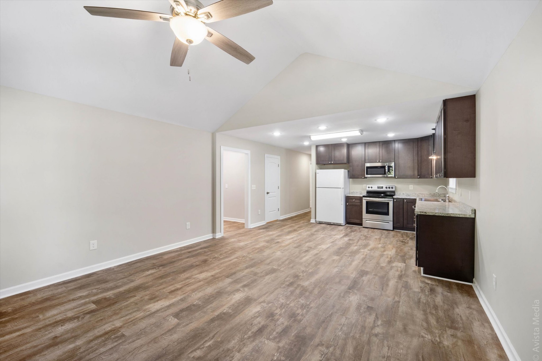 5373 Rudolph Street Springfield, TN 37172 - Photo 5 of 20 Gallery Image 5