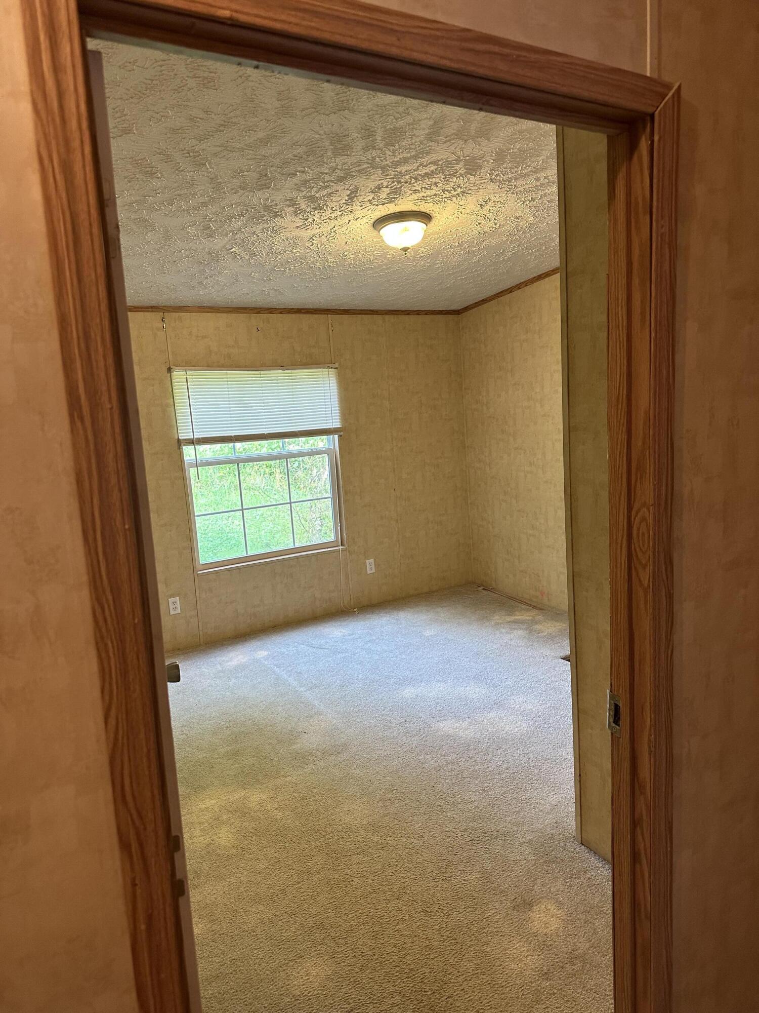 185 Fred Barnett Road Corbin, KY 40701 - Photo 16 of 21 IMG_1177