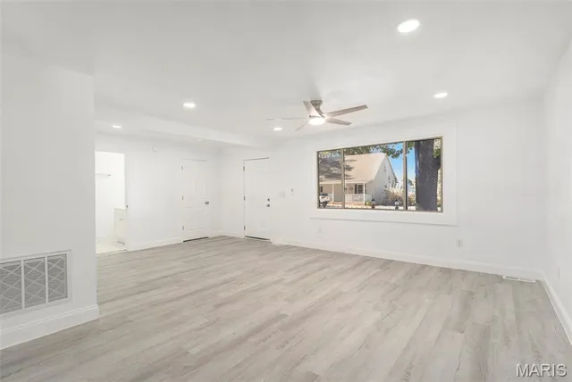 $275,000 | 2109 South 3rd Street, Fayetteville, IL 62258