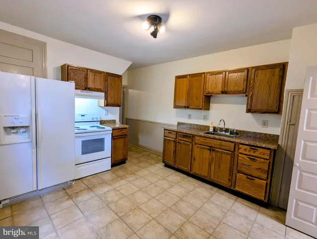 $1,475 | 485 High Street, Hanover, PA 17331