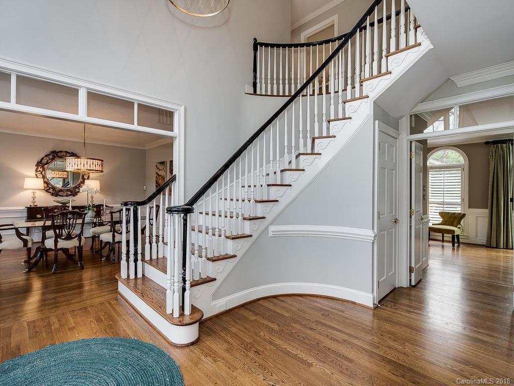 4837 Nora's Path Road Charlotte, NC 28226 - Photo 4 of 32 Gallery Image 4
