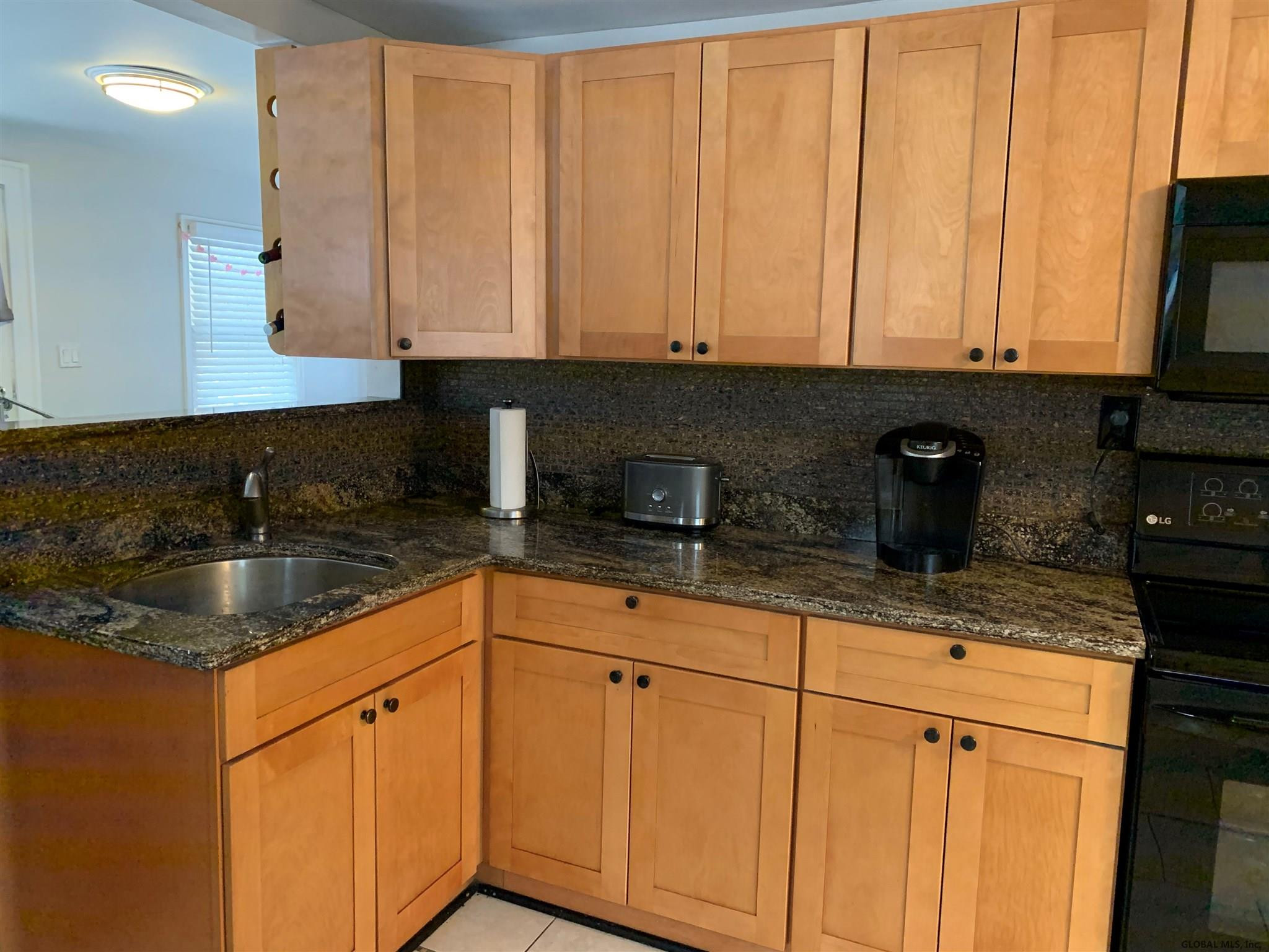 1013 Mohawk Road Niskayuna, NY 12309 - Photo 8 of 35 Photo 11