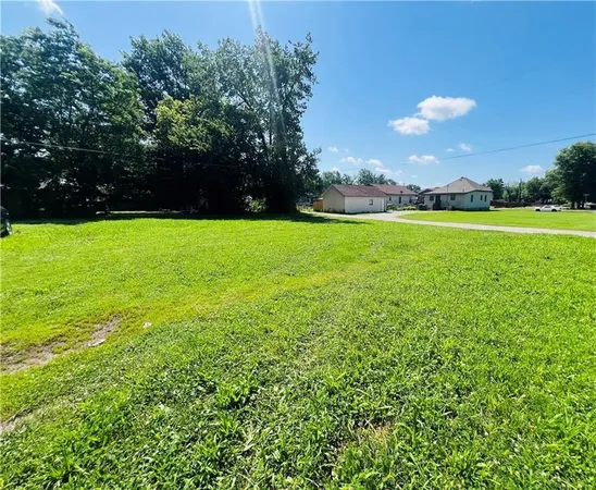 $12,000 | 1010 North Joplin Street, Pittsburg, KS 66762