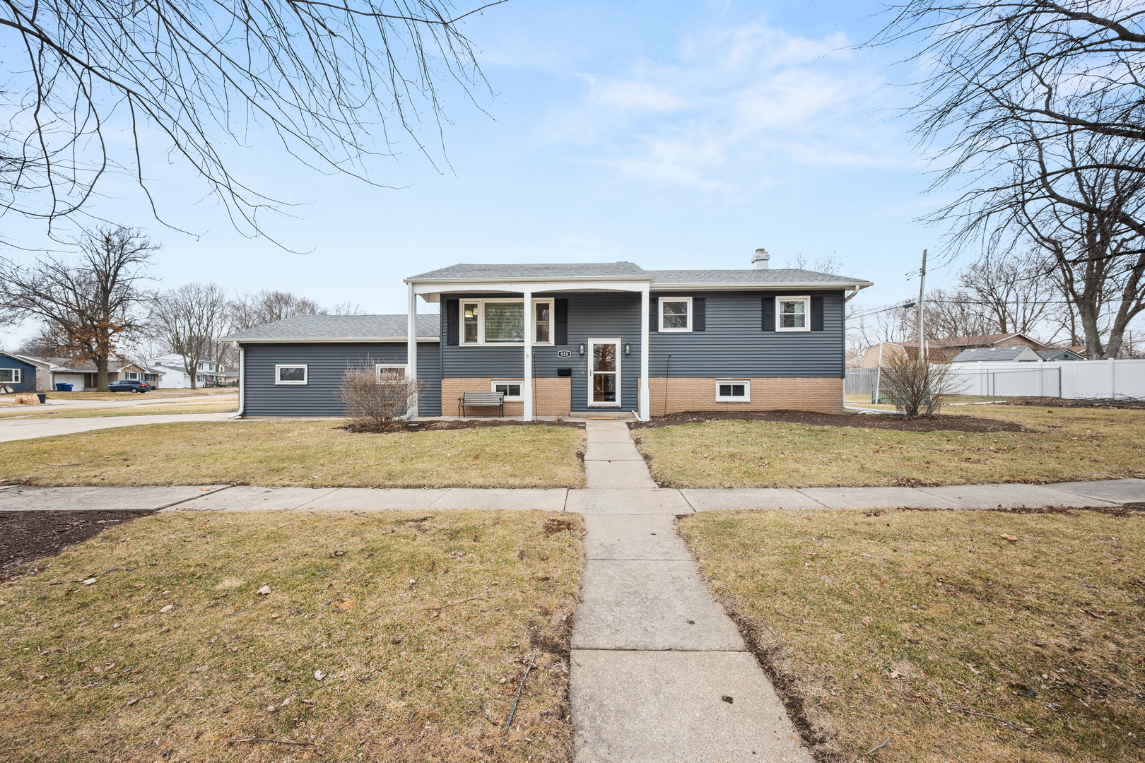 925 Haish Boulevard DeKalb, IL 60115 - Photo 1 of 29