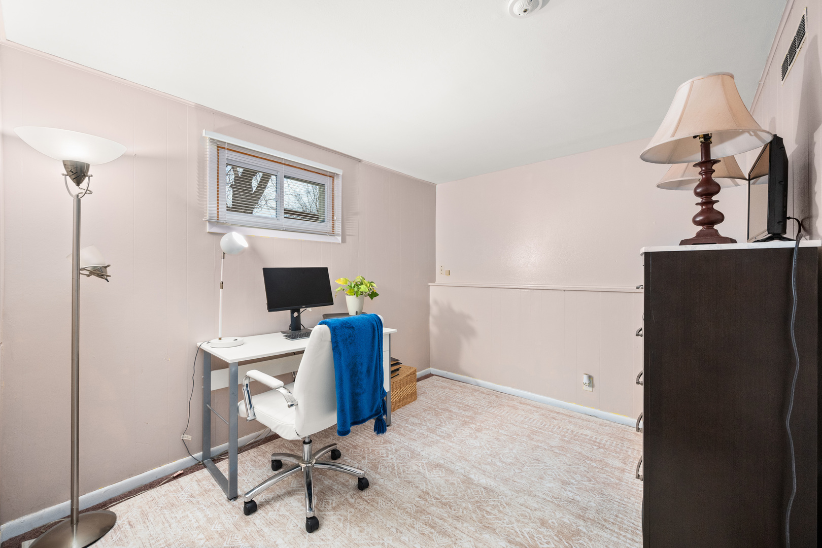 925 Haish Boulevard DeKalb, IL 60115 - Photo 18 of 29