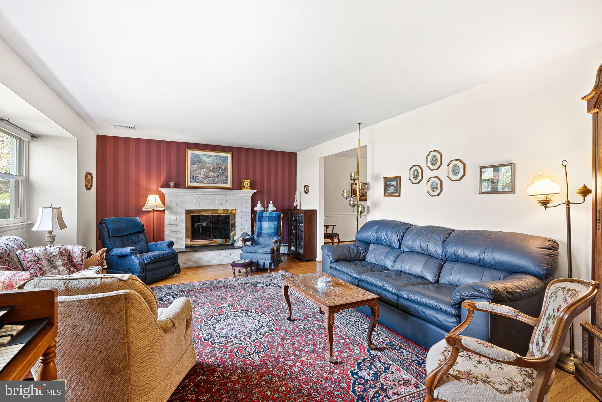 418 Wyndon Road Ambler, PA 19002 - Photo 8 of 32 Formal living room with gas fireplace