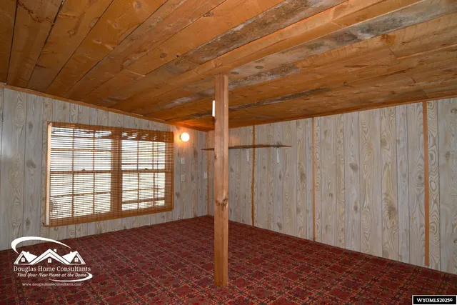 $299,500 | 608 West Arnold Street, Glenrock, WY 82637