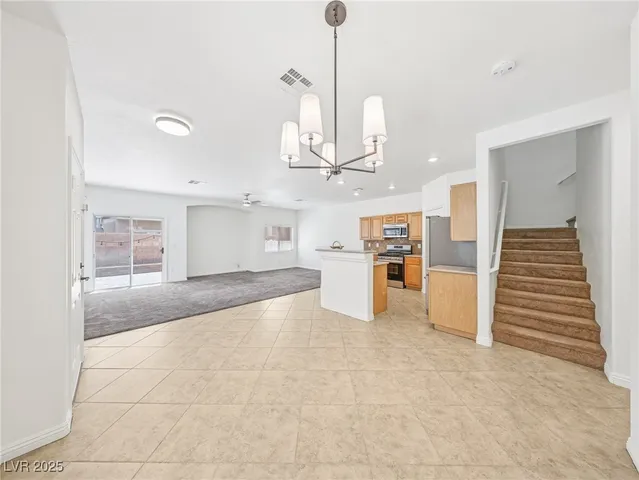 $350,000 | 8689 Horizon Wind Avenue, Unit 103, Las Vegas, NV 89178