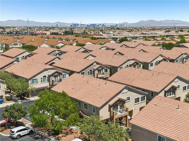 $350,000 | 8689 Horizon Wind Avenue, Unit 103, Las Vegas, NV 89178