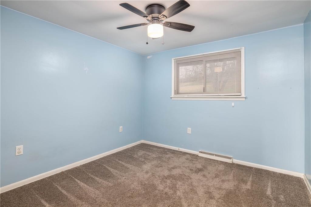 137 Hornhead Road McDonald, PA 15057 - Photo 16 of 27