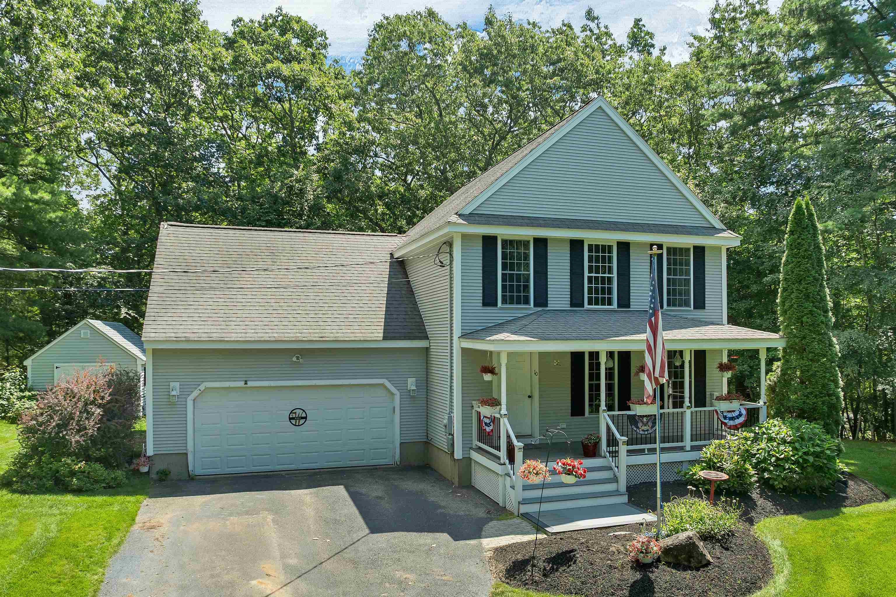 10 Beechwood Road Sandown, NH 03873 - Photo 2 of 18 Gallery Image 2