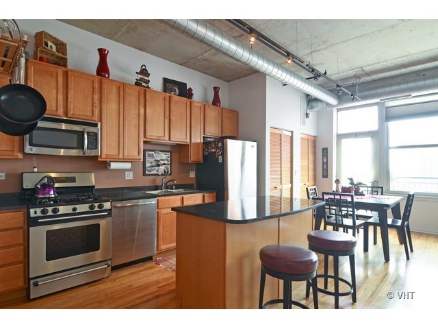 6 South Laflin Street, Unit 818 Chicago, IL 60607 - Photo 6 of 11