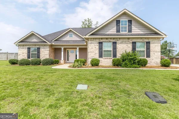 $289,900 | 107 Chatham Court, Byron, GA 31008