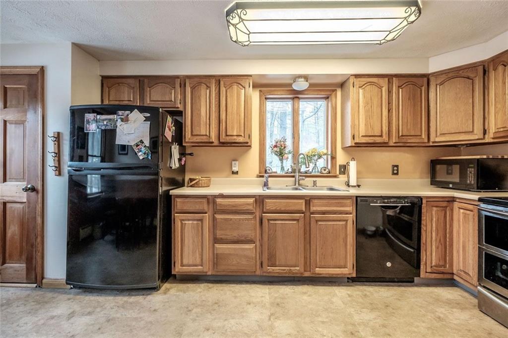 185 Beaver Dam Road North Waterboro, ME 04061 - Photo 4 of 20 Photo