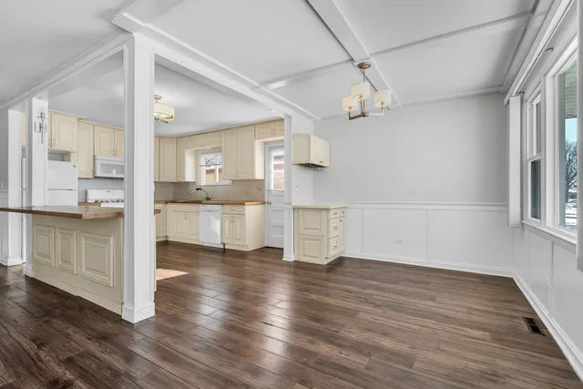 $444,900 | 503 Lasalle Street, Des Plaines, IL 60016