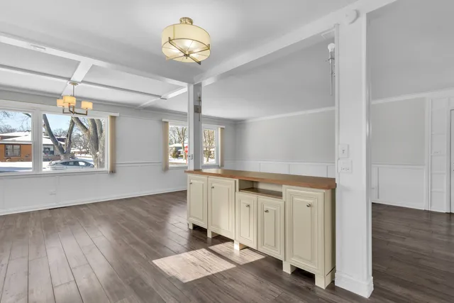 $444,900 | 503 Lasalle Street, Des Plaines, IL 60016