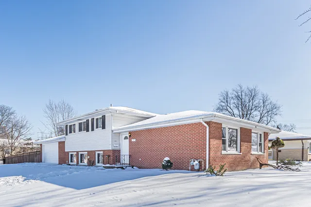 $444,900 | 503 Lasalle Street, Des Plaines, IL 60016