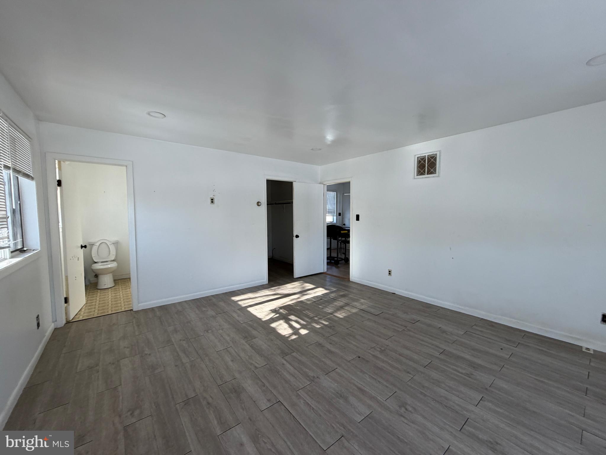 644 Cooper Street, Unit 2 Beverly, NJ 08010 - Photo 12 of 21