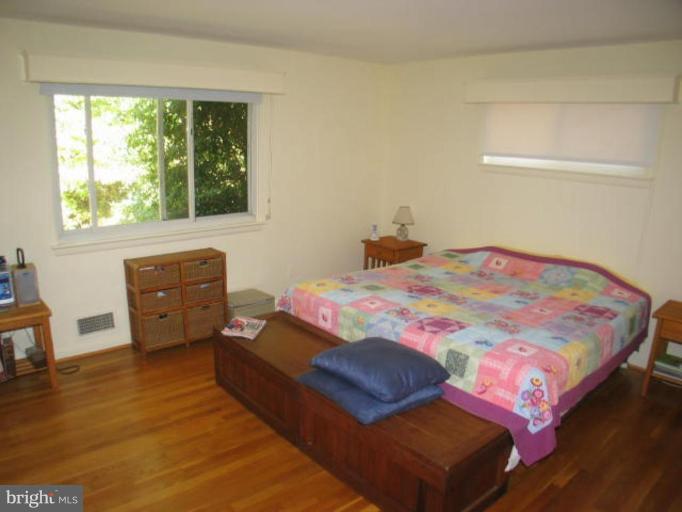 6310 Redwing Road Bethesda, MD 20817 - Photo 5 of 10 So Quiet, Private and peaceful - A great place to