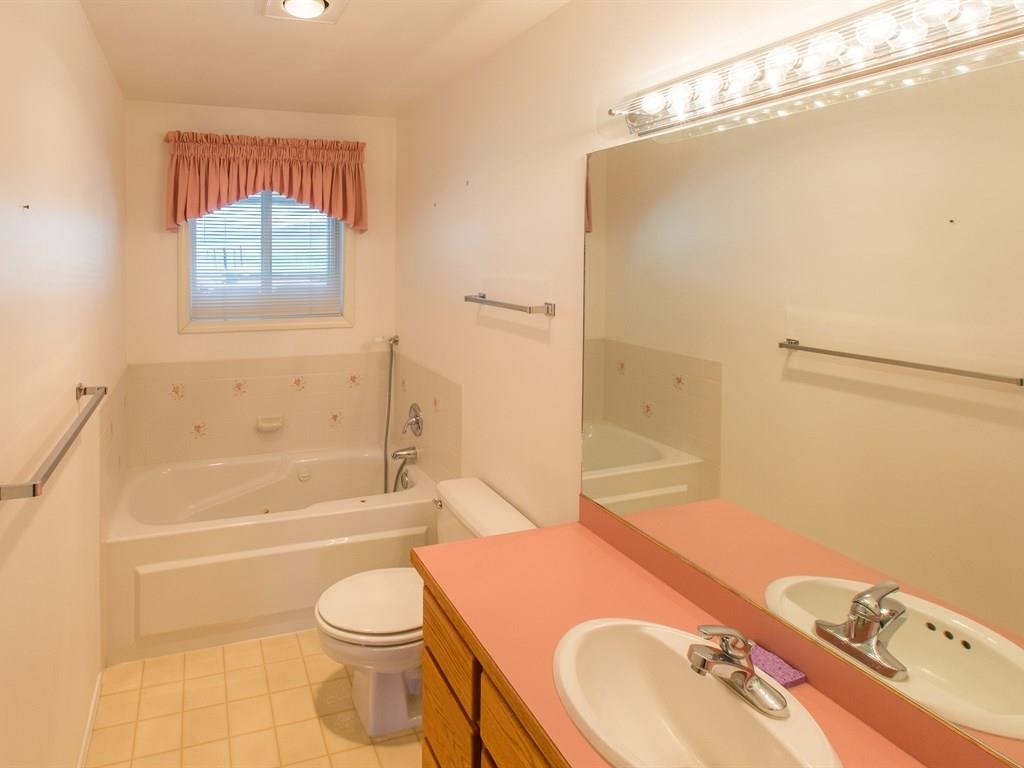 12017 South Sands Road Valleyford, WA 99036 - Photo 14 of 20 Gallery Image 14