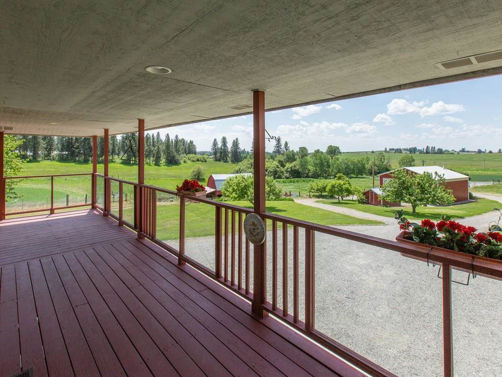 12017 South Sands Road Valleyford, WA 99036 - Photo 3 of 20 Gallery Image 3