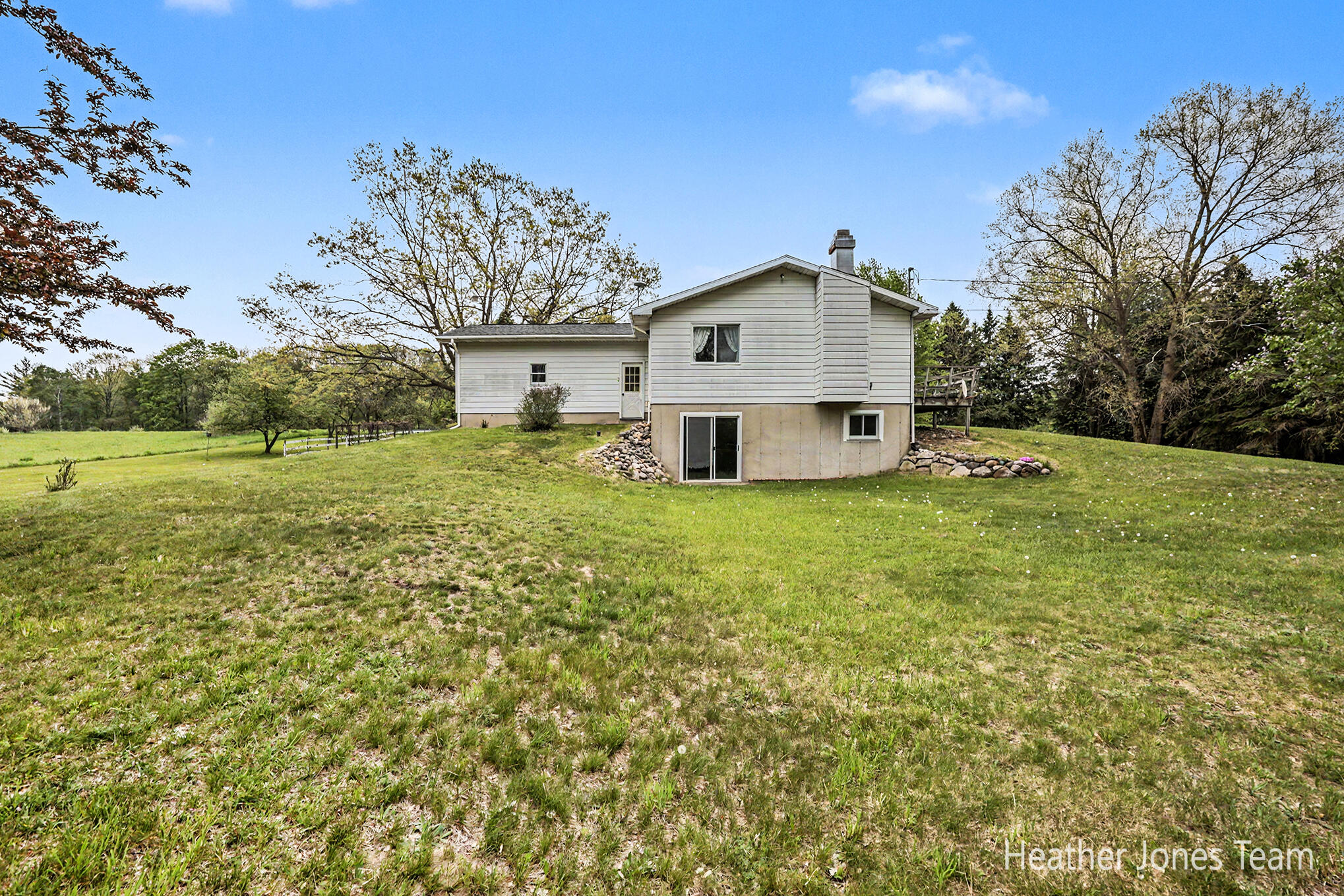 1320 West Stanton Road Stanton, MI 48888 - Photo 32 of 34 090A5163