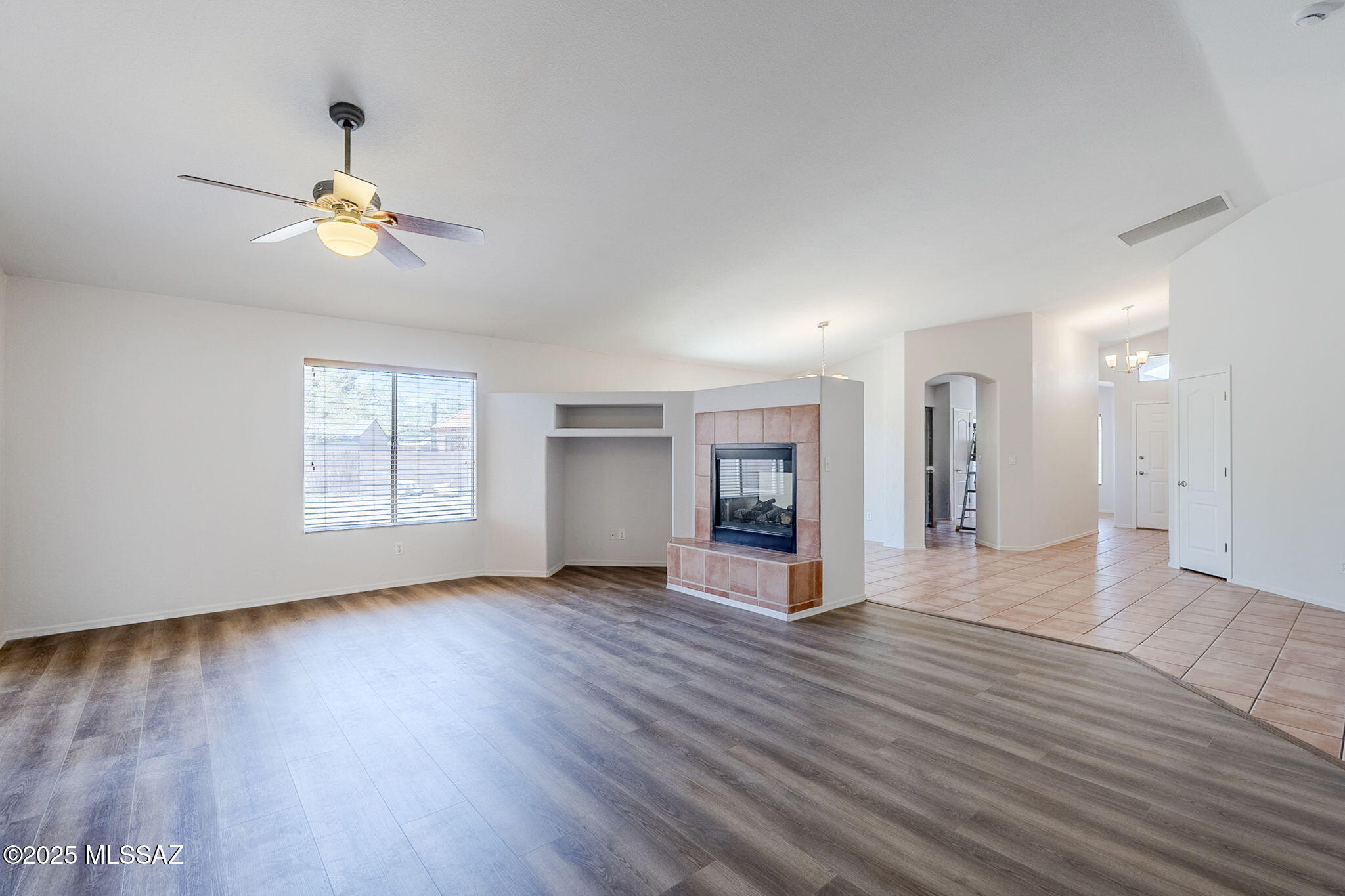 2321 Silvergate Place Tucson, AZ 85745 - Photo 28 of 45