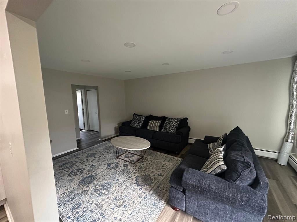 7350 Inkster Road, Unit 10 Dearborn Heights, MI 48127 - Photo 3 of 9