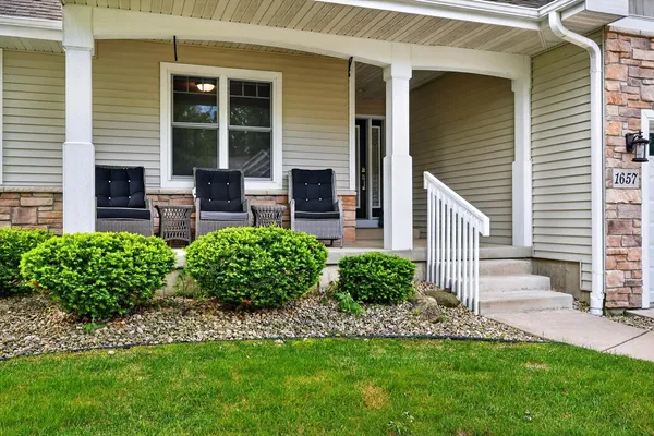 $550,000 | 1657 Silverado Drive, Sun Prairie, WI 53590
